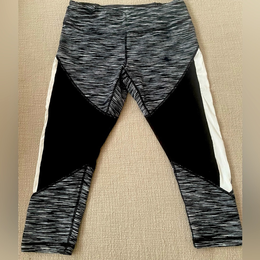 Zella Cropped Leggings - 3/4 length